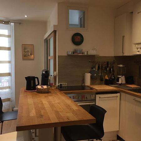 Courtyard In The Center Of Paris Apartment Екстериор снимка